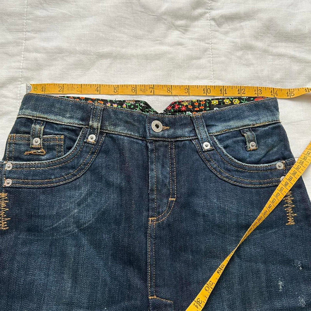 D&G Dolce & Gabbana Dark wash denim pencil skirt Size 36