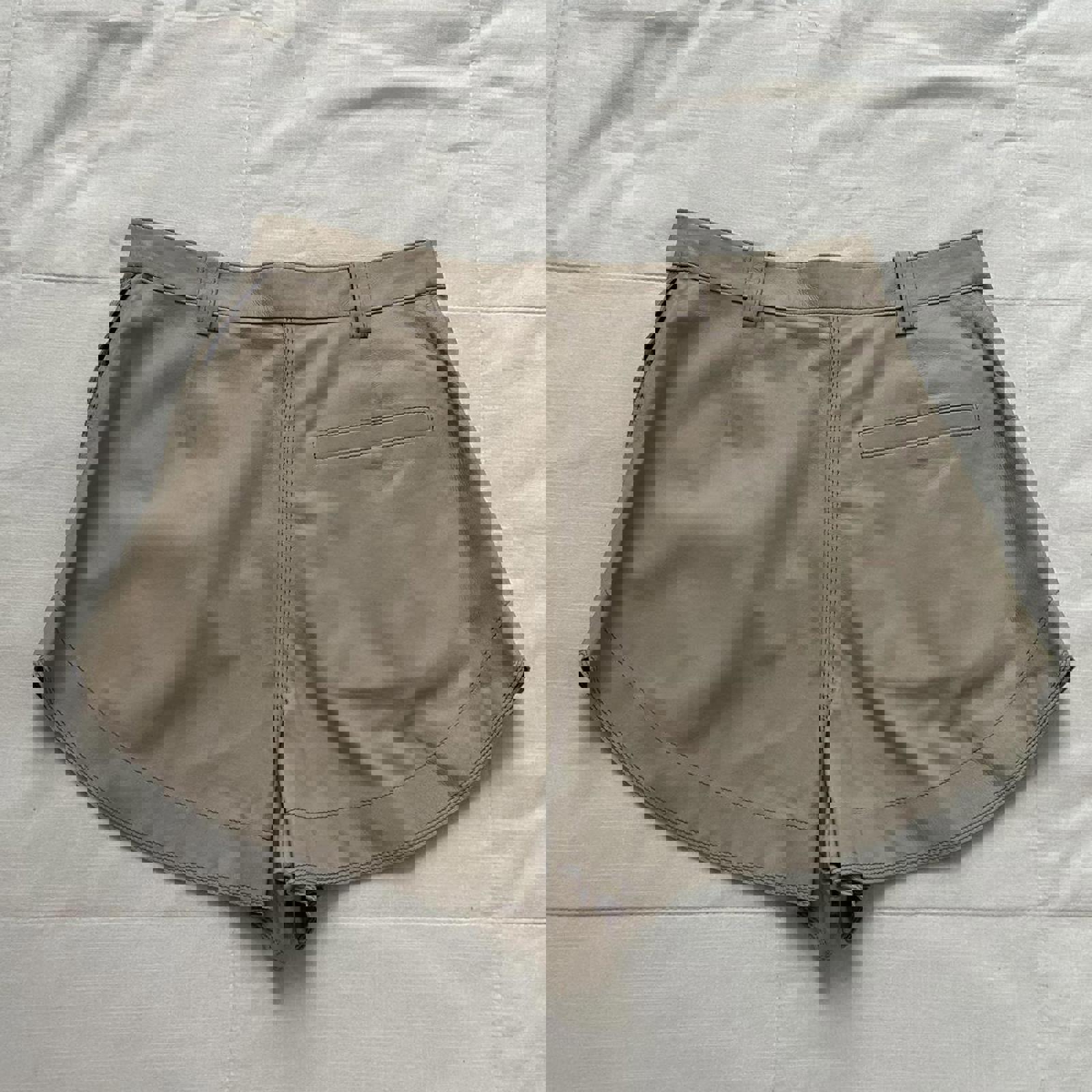 Deadstock Vivienne Westwood Tan buttery leather mini shorts with pockets Size 2