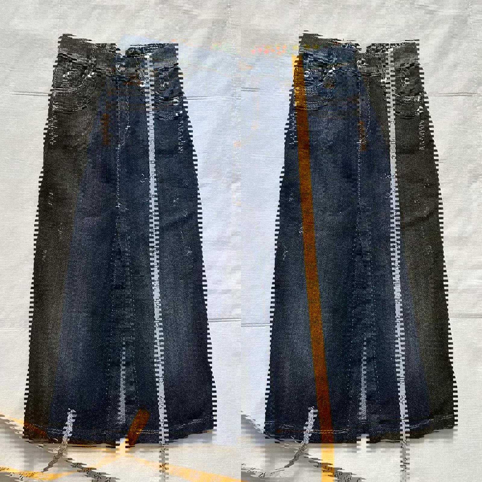 D&G Dolce & Gabbana Dark wash denim pencil skirt Size 36