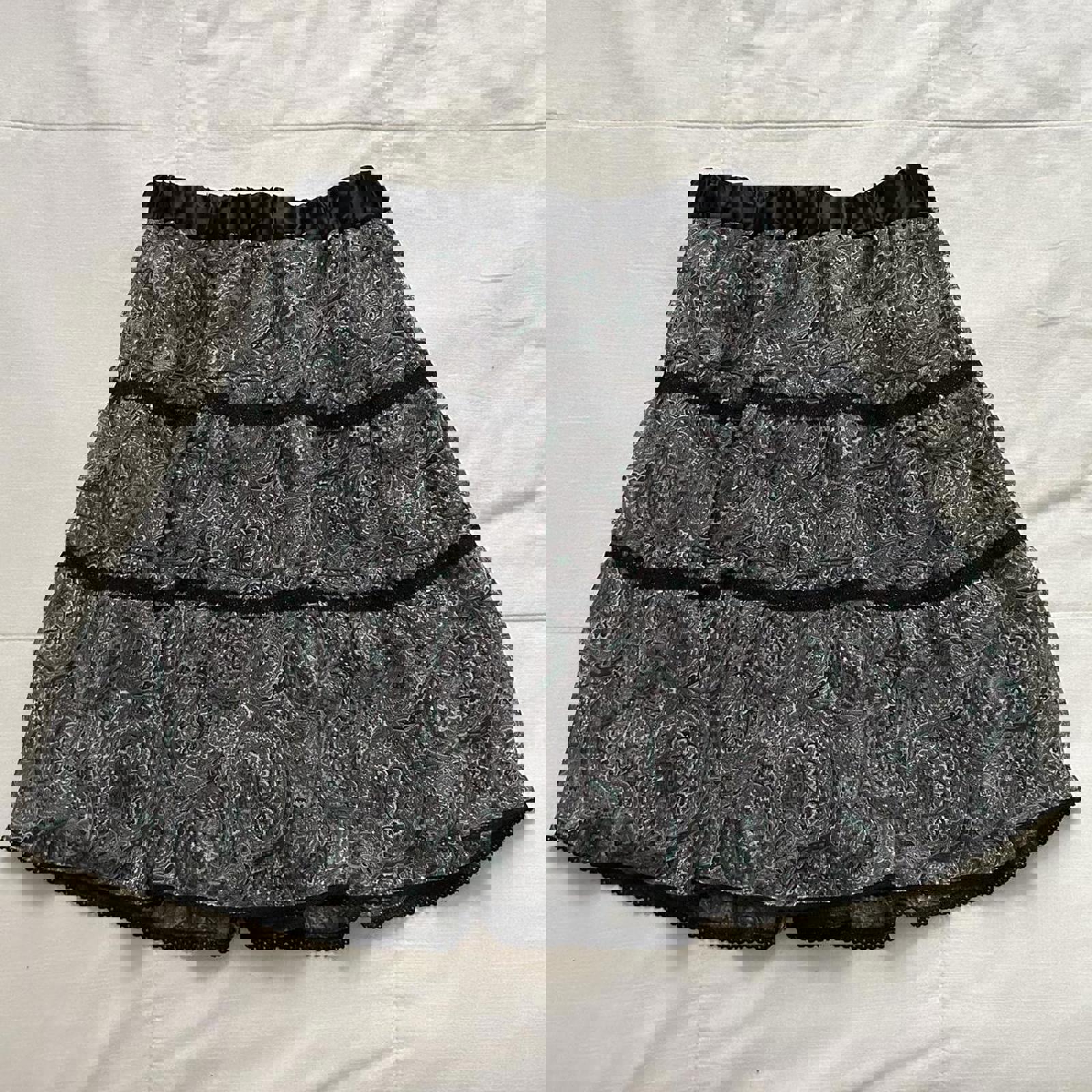 Axes Femme Black and green paisley tiered mini skirt Size medium, from Japan