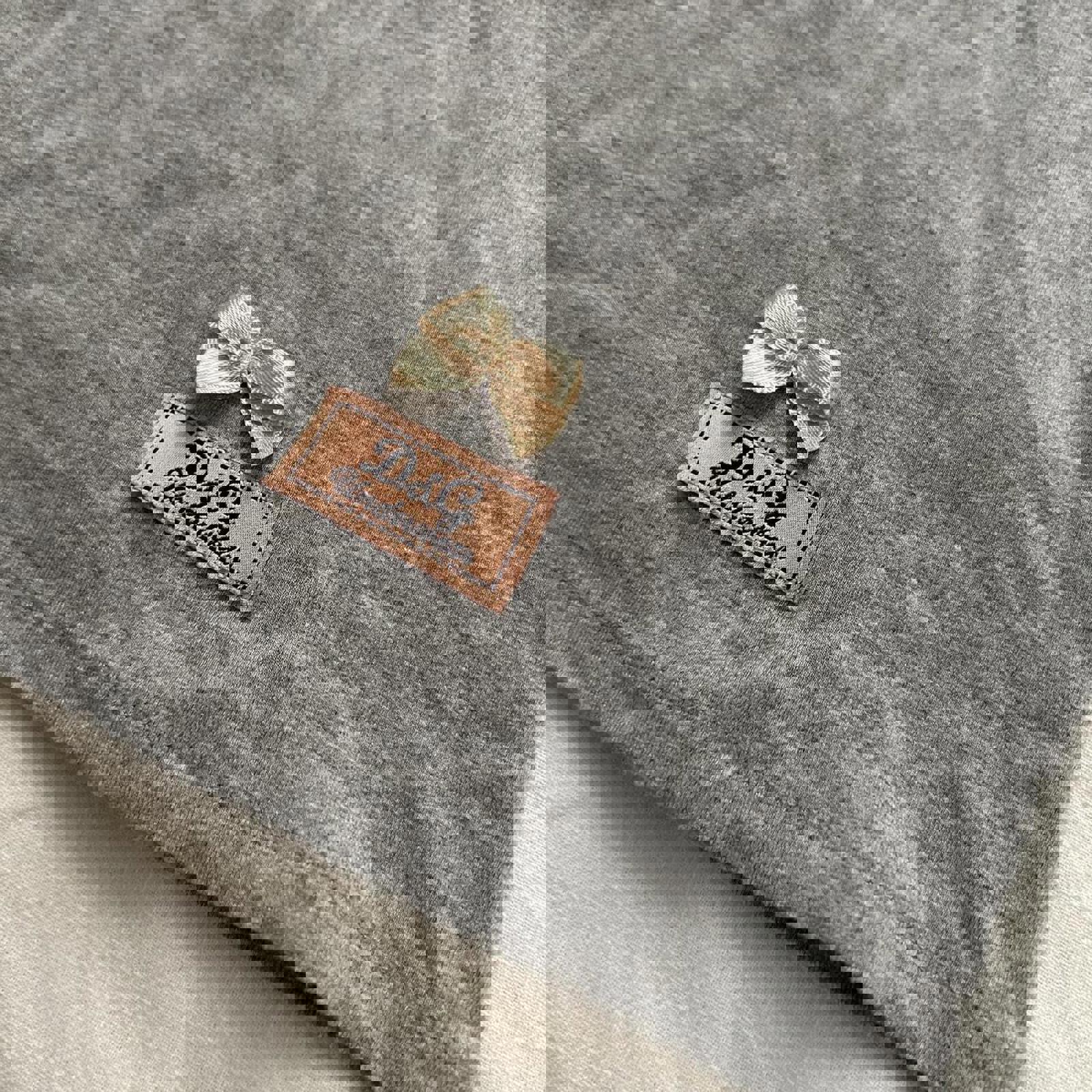 D&G dolce and gabbana grey pink lace neckline trim tee with little bow detail