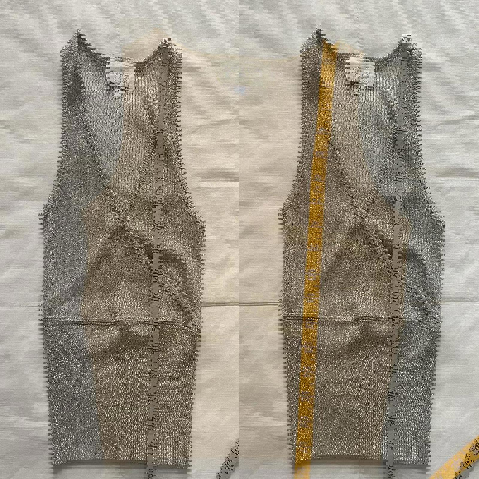 Cache paper tag vintage gold tinsel cross front knit cropped sleeveless top