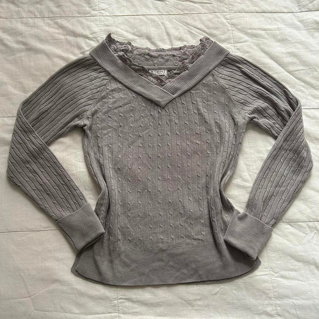 Axes Femme cozy Grey long sleeve sweater with v neck and lace trim Size medium