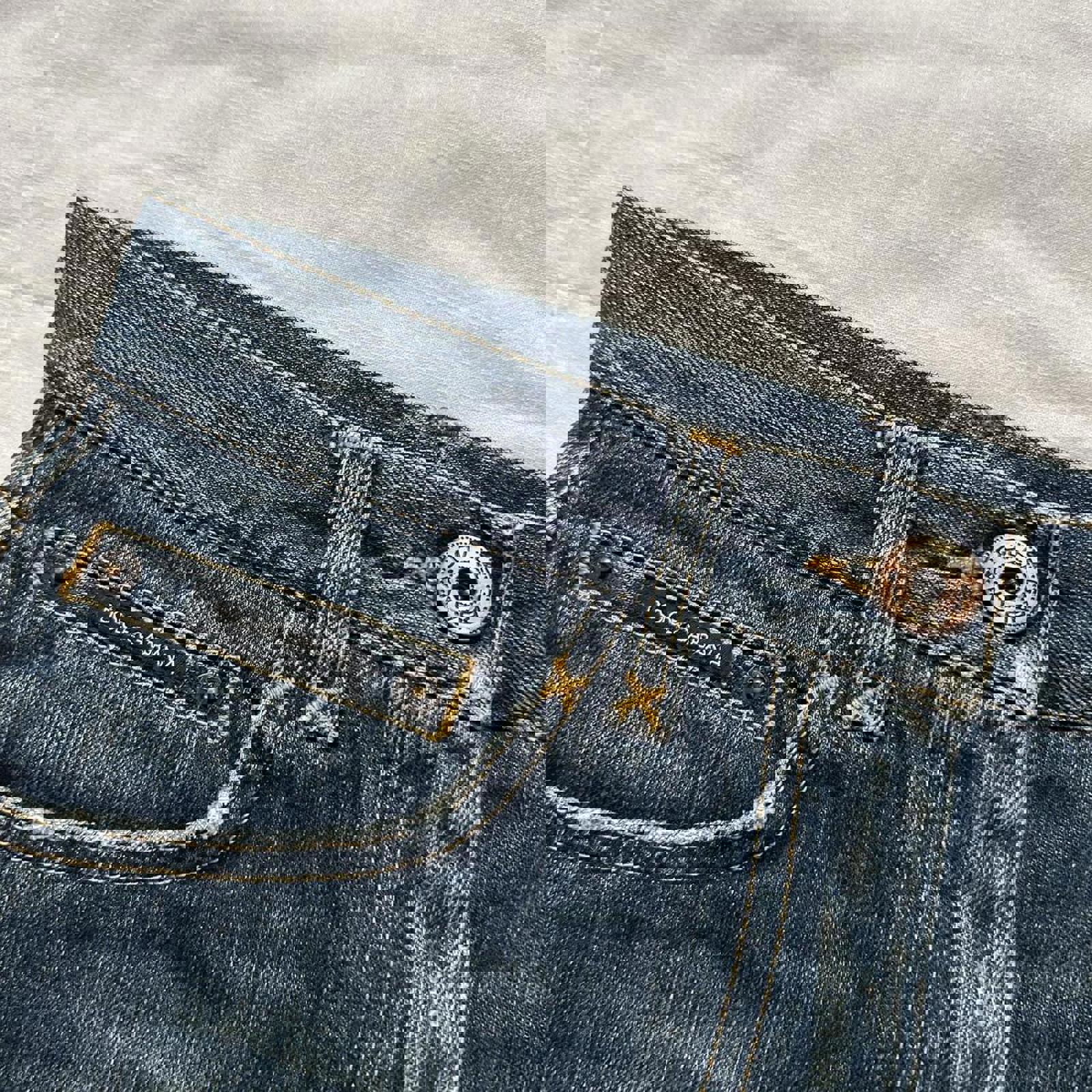 90s designer Dark wash denim pencil skirt Size 36