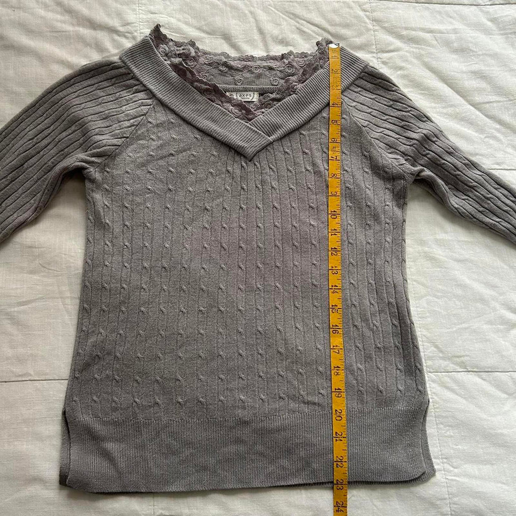 Axes Femme cozy Grey long sleeve sweater with v neck and lace trim Size medium