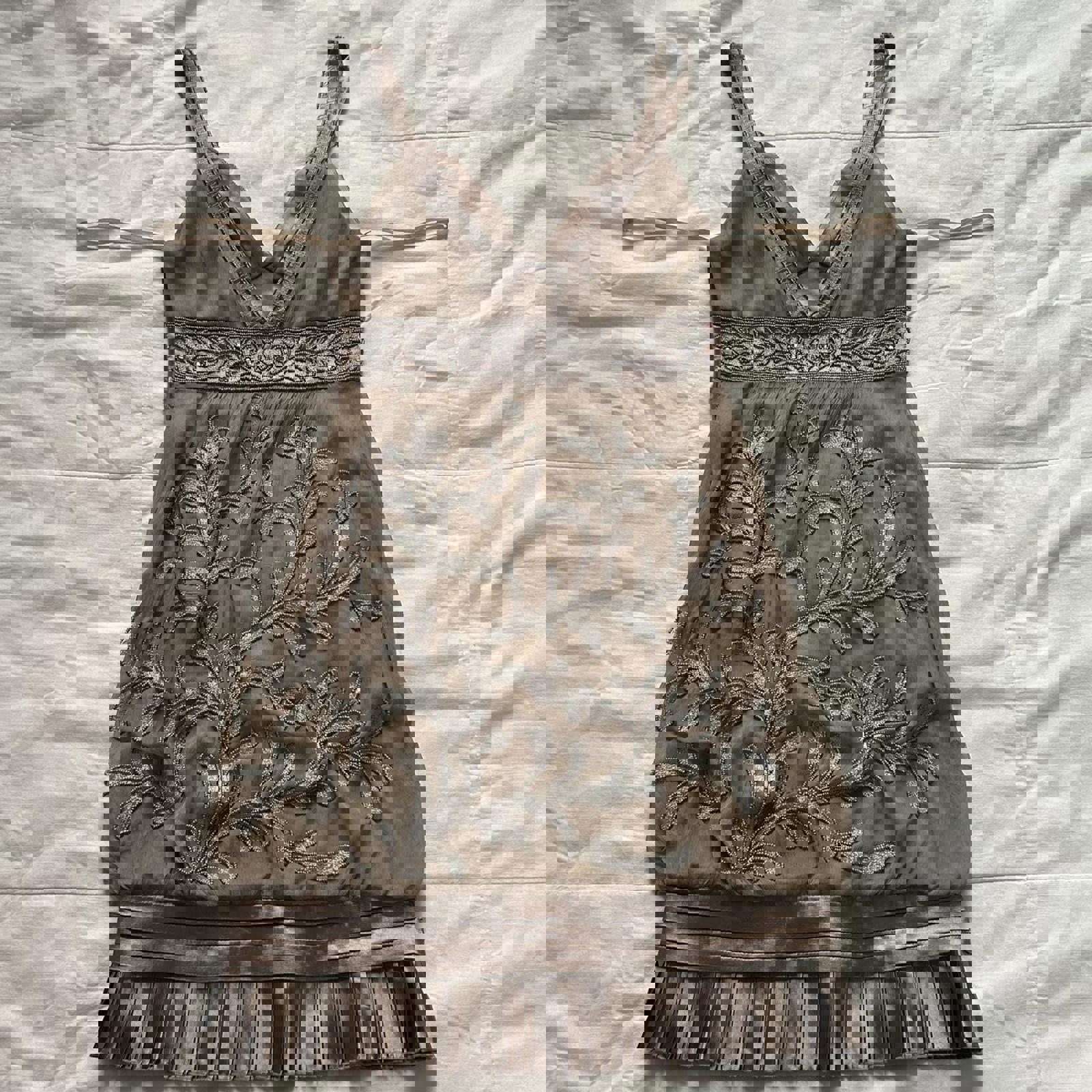 Cache champagne gold silk beaded bubble chiffon pleated hem detail mini dress