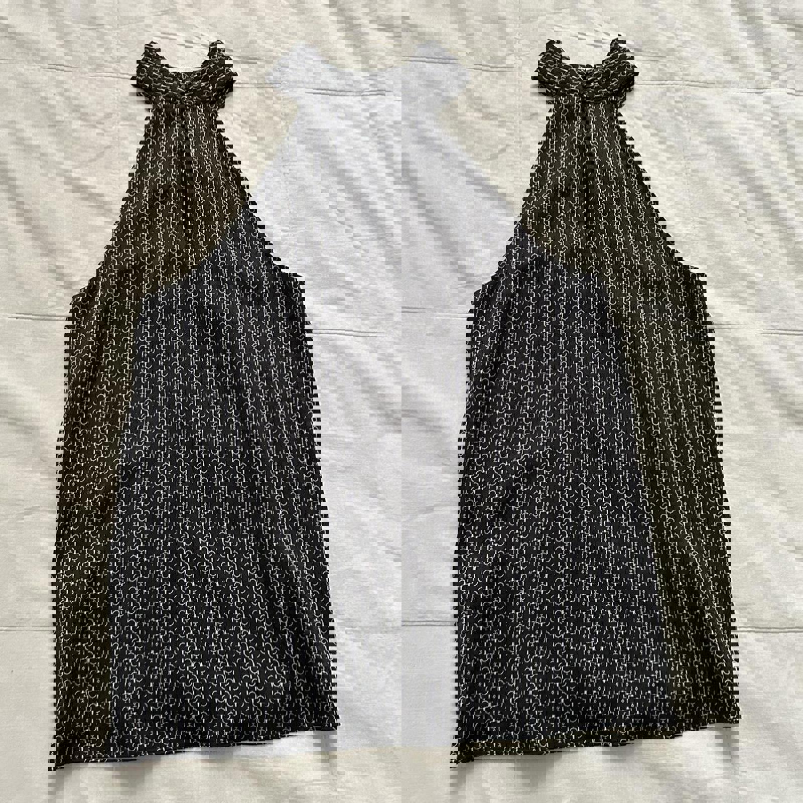 Express Black and white halter neck chain print top Size medium