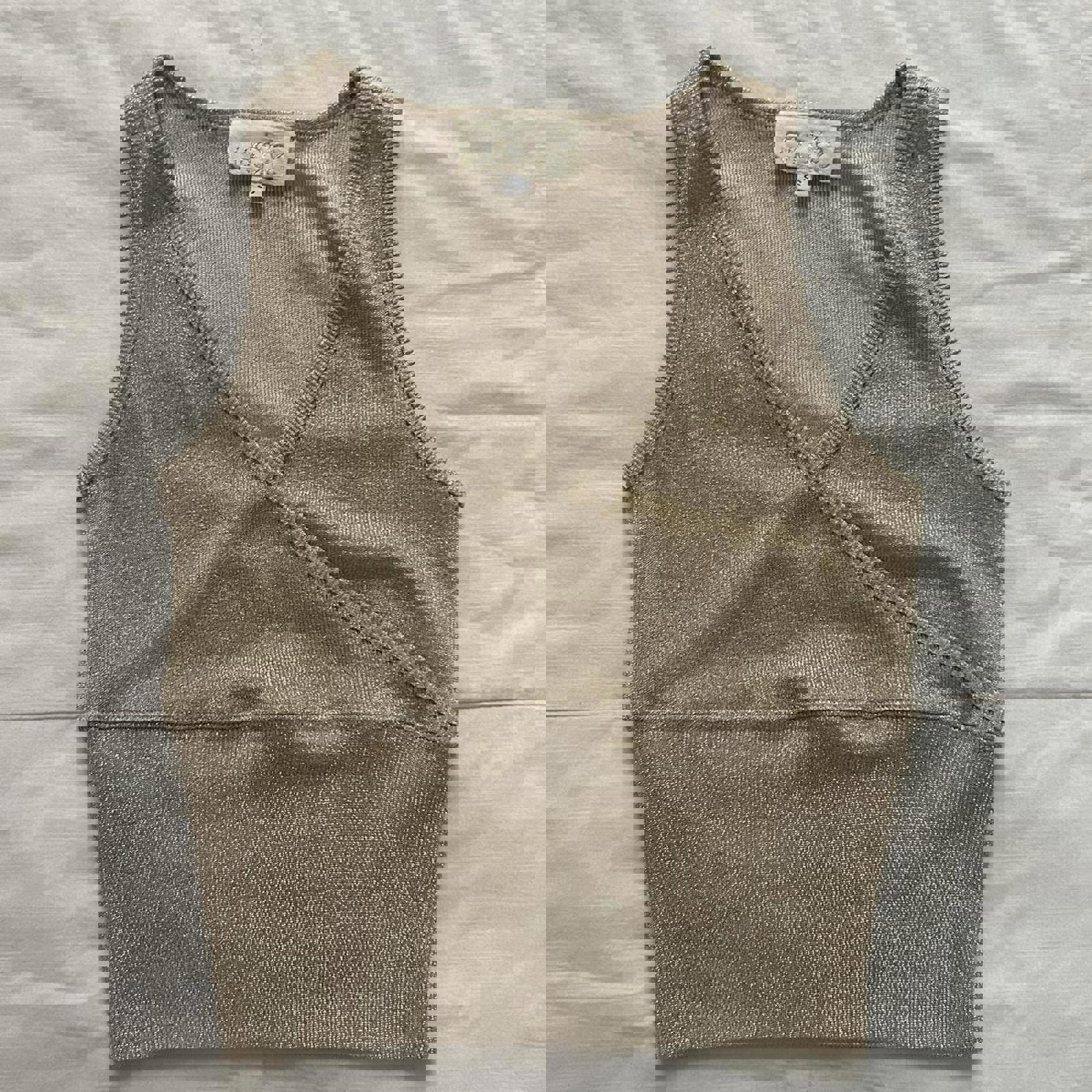 Cache paper tag vintage gold tinsel cross front knit cropped sleeveless top