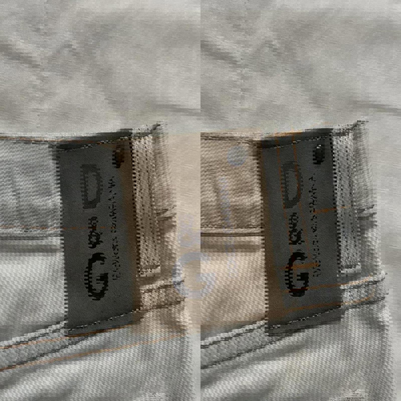 00s D&G designer light wash mom shorts with distressing