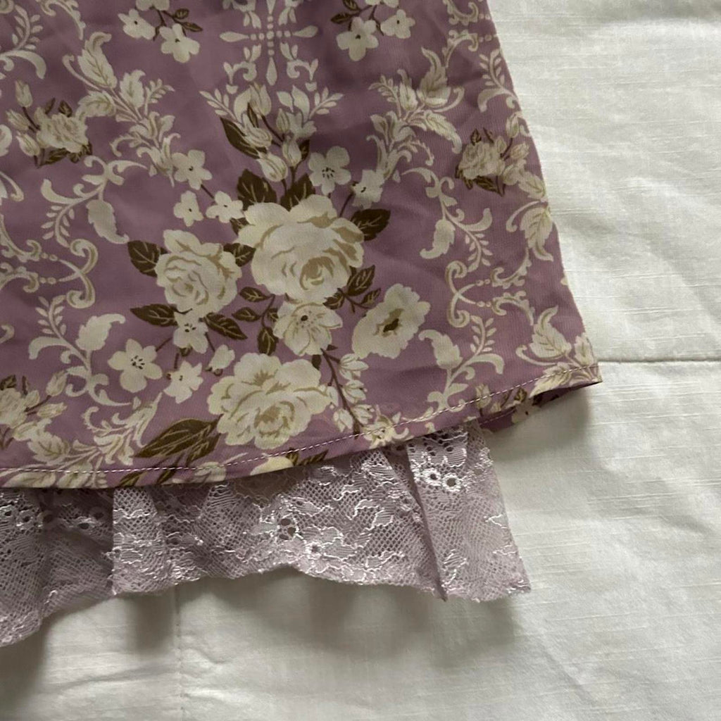 Axes Femme purple & white floral midi skirt peekaboo lace underlay Size medium