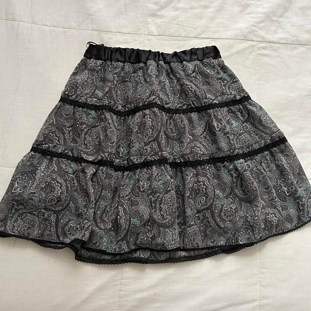 Axes Femme Black and green paisley tiered mini skirt Size medium, from Japan