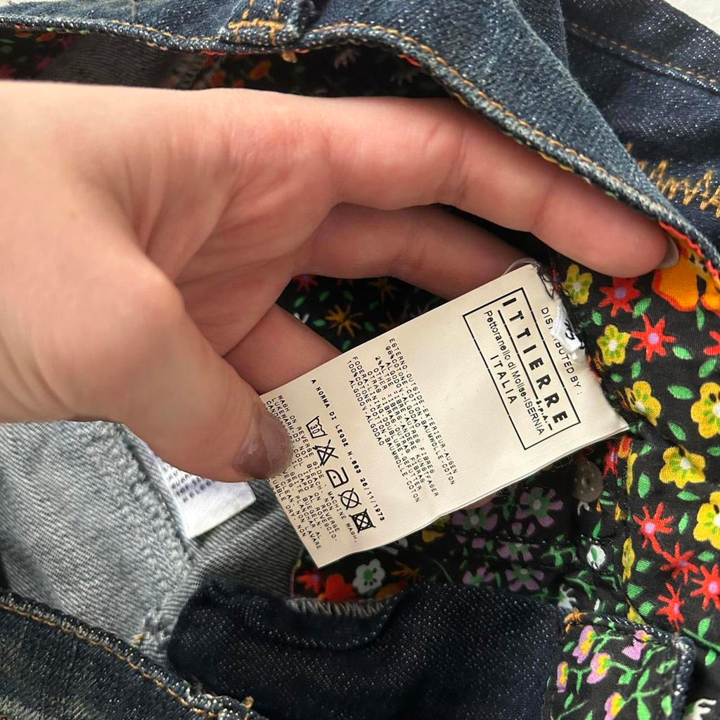 D&G Dolce & Gabbana Dark wash denim pencil skirt Size 36